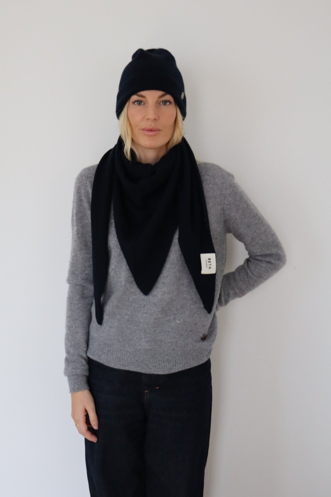Triangle Cashmere halstørklæde - sort